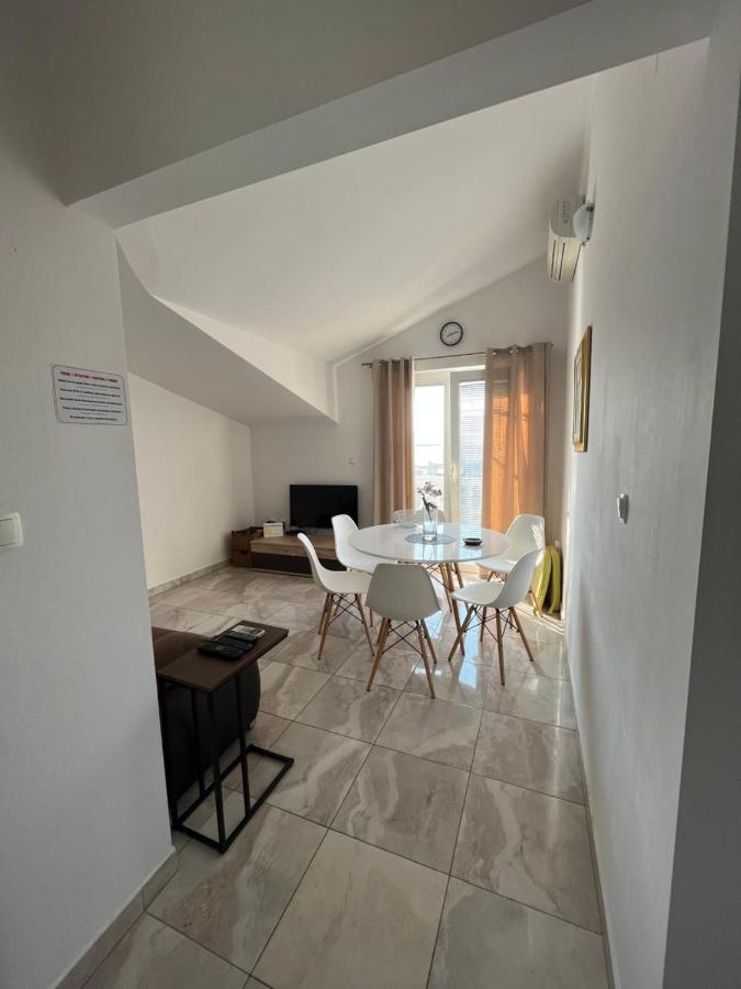 וודיצה Apartments Goga מראה חיצוני תמונה