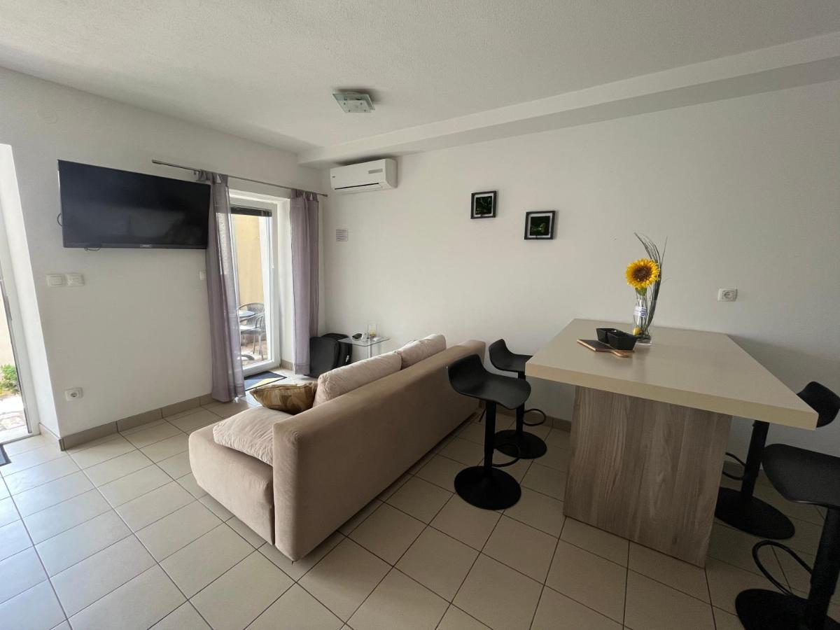 וודיצה Apartments Goga מראה חיצוני תמונה