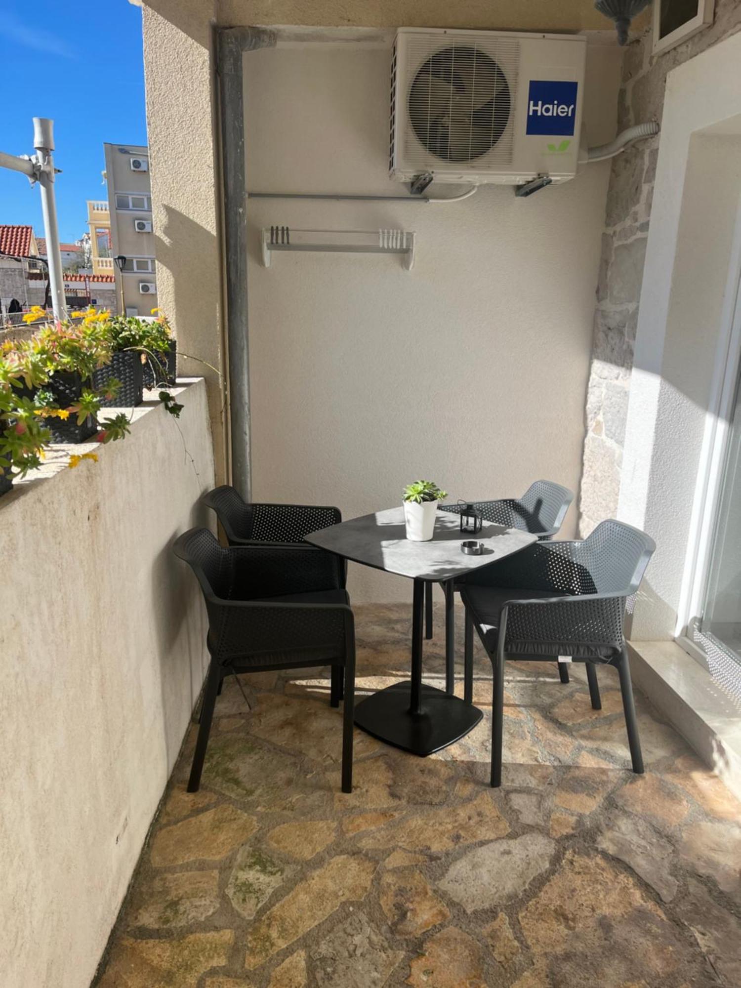 וודיצה Apartments Goga מראה חיצוני תמונה