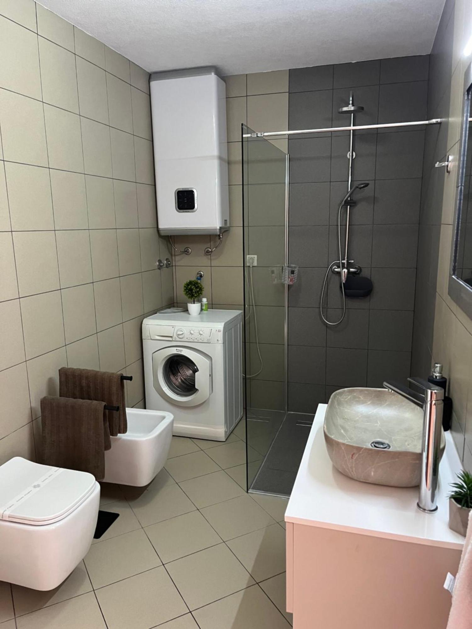 וודיצה Apartments Goga מראה חיצוני תמונה
