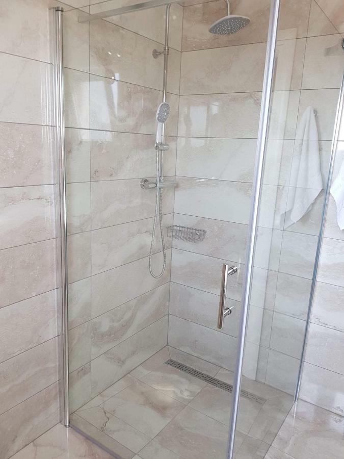 וודיצה Apartments Goga מראה חיצוני תמונה